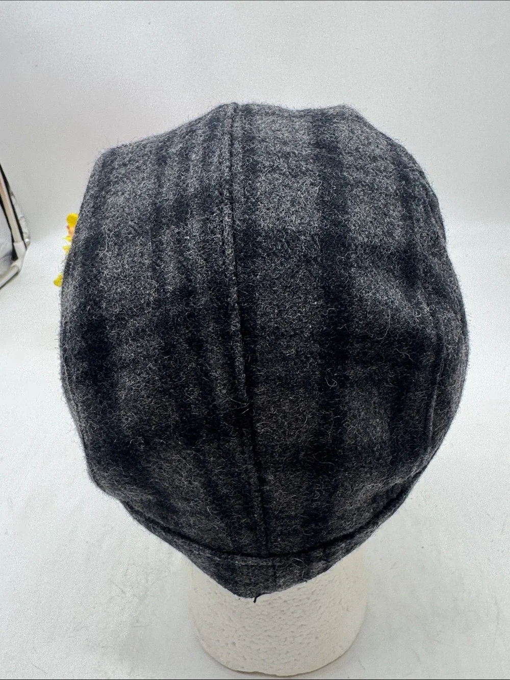 Gap Wool Blend Gray Plaid Bucket Cap Small